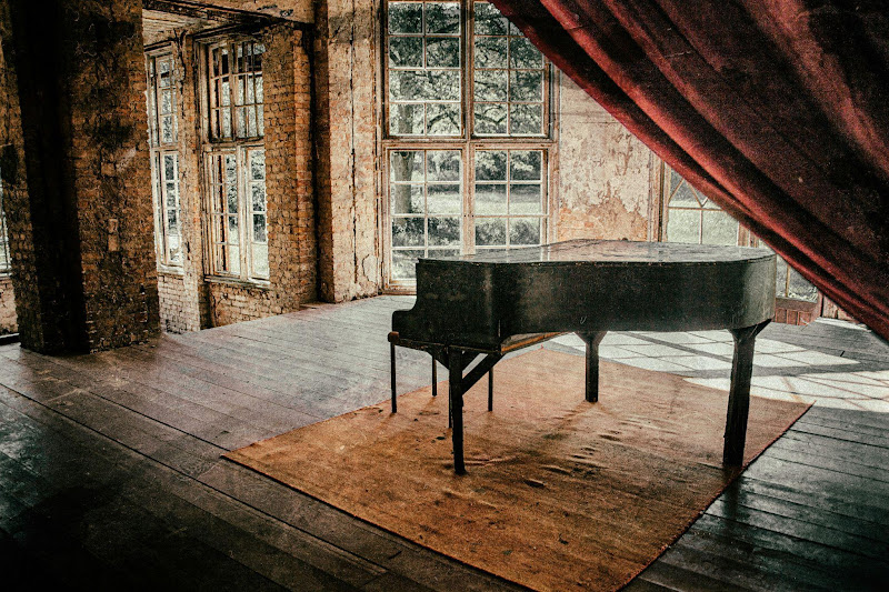 essential-tools-and-resources-for-piano-players-learning-musical-notation